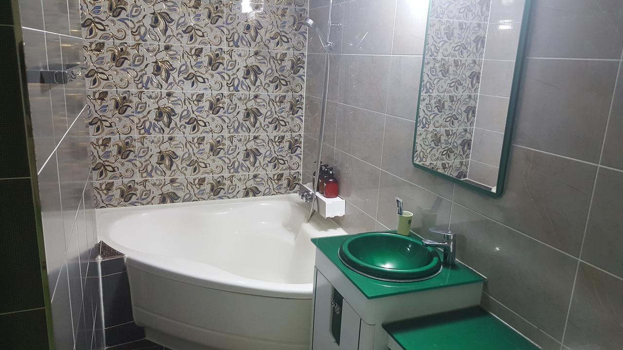 Motel Iu Changwon Esterno foto